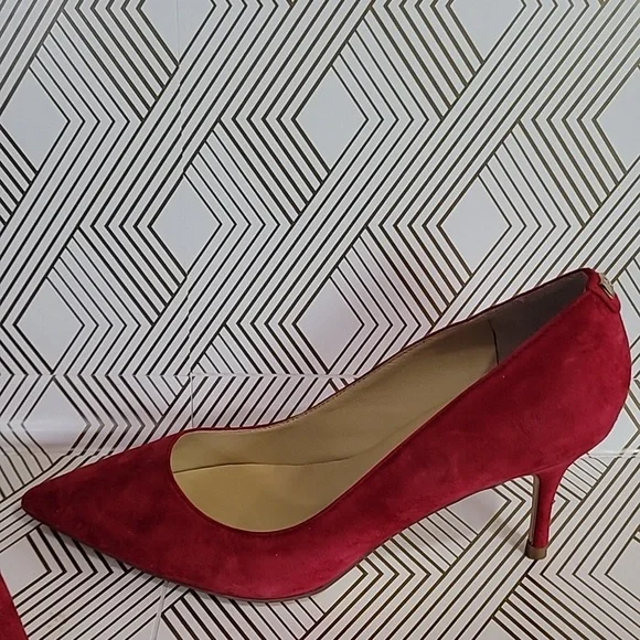 Ivanka Trump Red Suede Women's Shoes - Picture 2 of 10